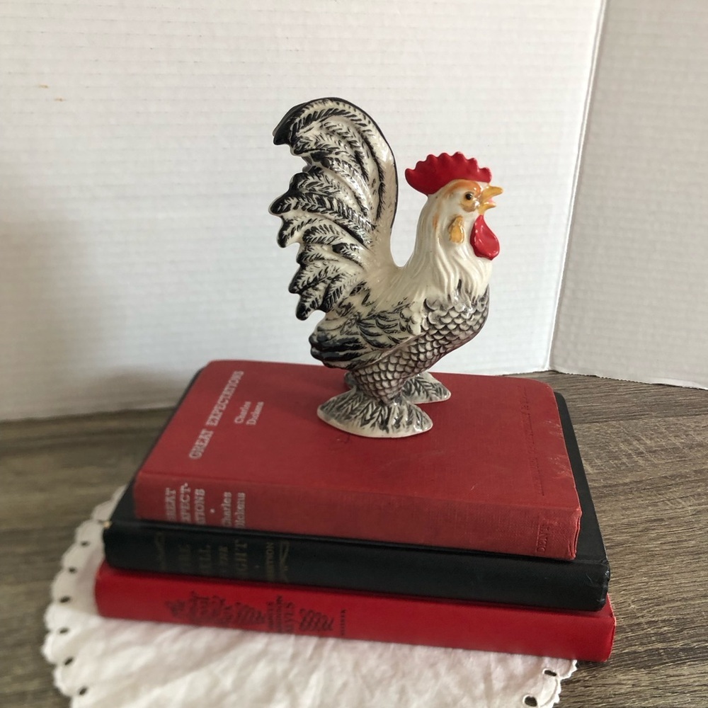 Vtg Hand Painted Ceramic Rooster Figurine